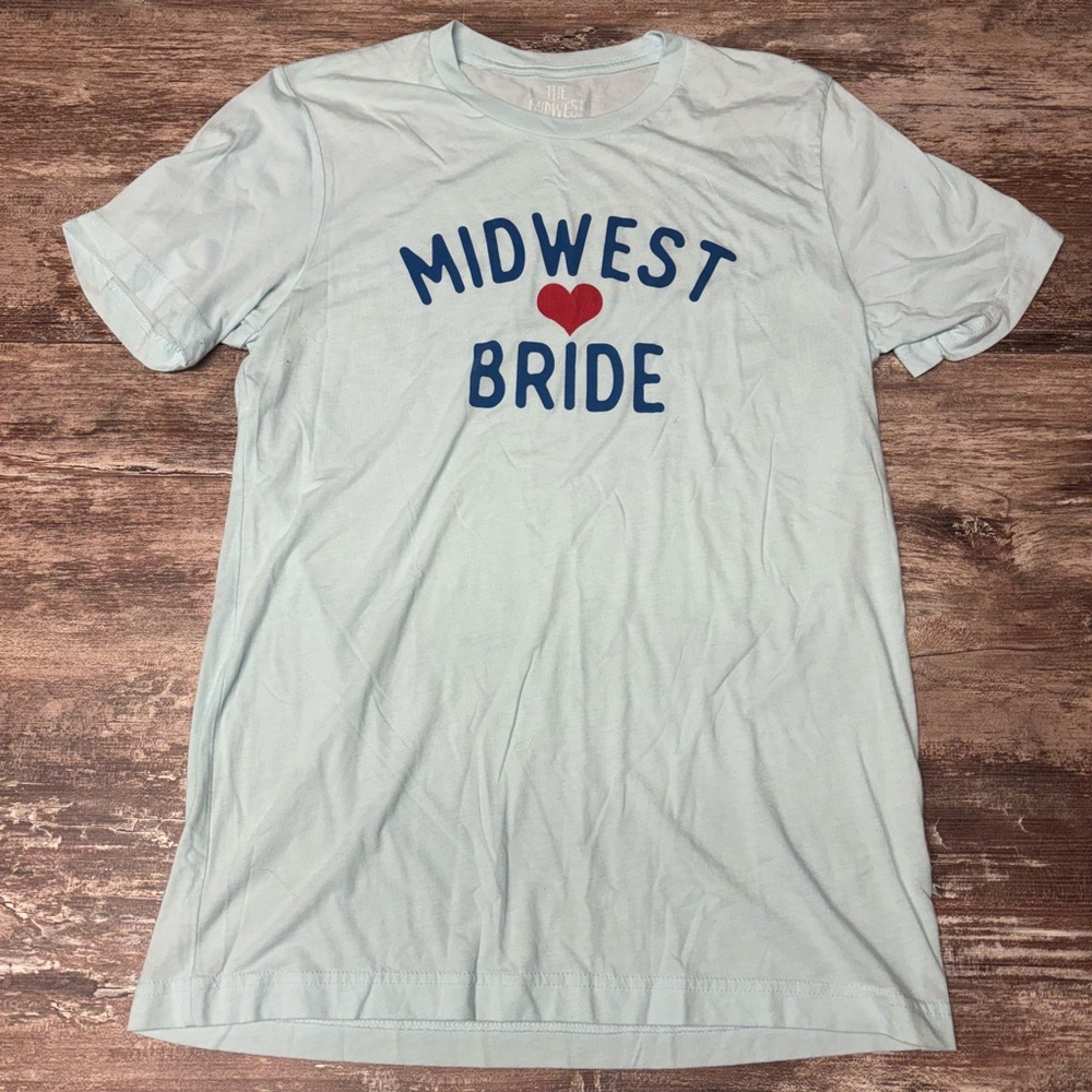 The Midwest Girl | EUC Light Blue Midwest Bride Tee Bachelorette Wedding, Medium